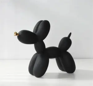 Haku - Balloon ornament with gold snout