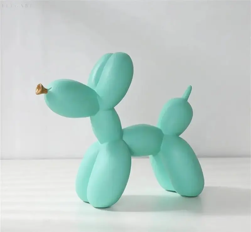 Haku Balloon ornament with gold snout tag1