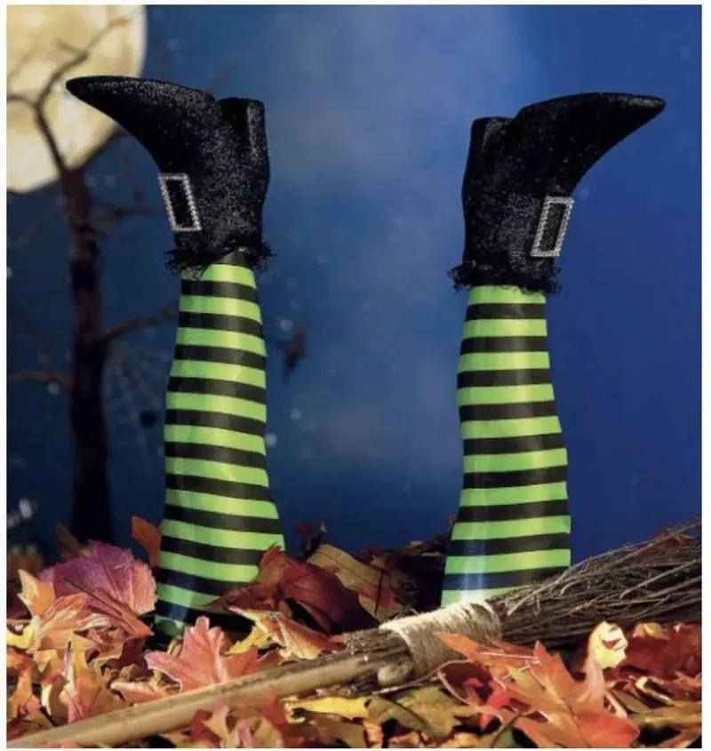 Halloween Creative Art Decoration Prosthesis Witch Leg Garden Decoration tag1