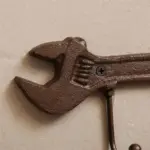 Hammer Wrench Keys Hat Holder for Home Bar Store Decor Hanger Retro Industrial Style Iron Wall.jpg 142266fd 3026 48c1 92b5 217e0b1fd96f