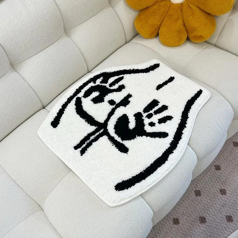 Hand Marked Butt Hand-Crafted Rug -