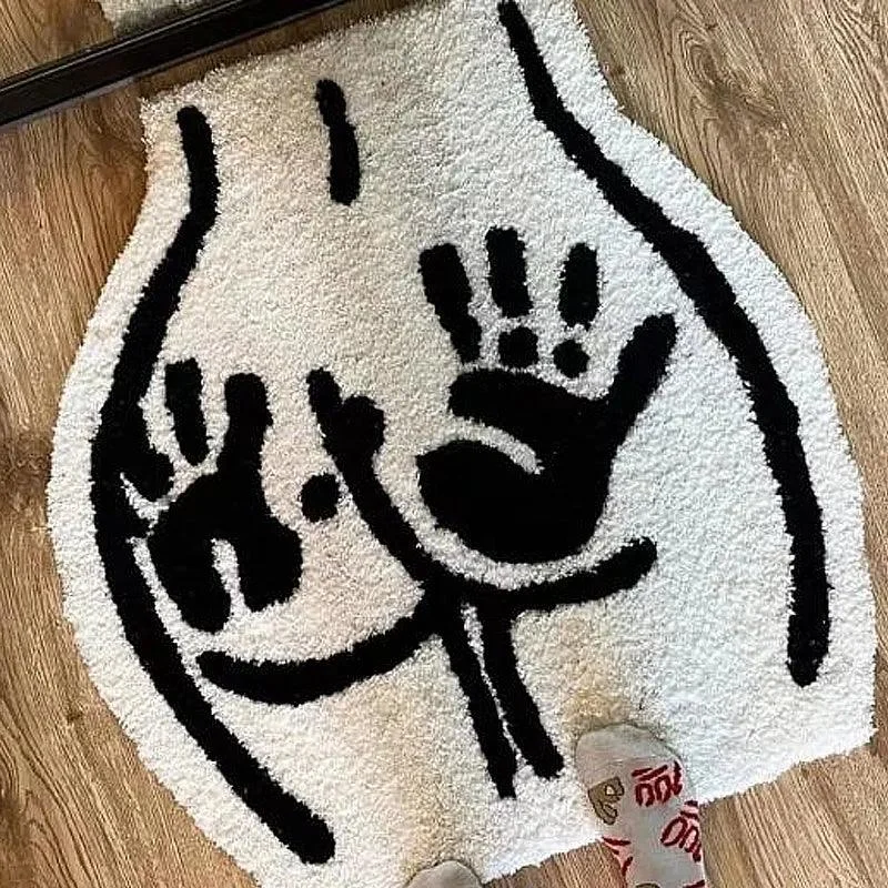 Hand Marked Butt Hand-Crafted Rug -