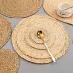 Handmade Weave Non slip Placemat coaster Corn hull for table dinne Round Insulation pads Table Mats 6e311d70 bfae 4920 9e21 e7ffc65bef96