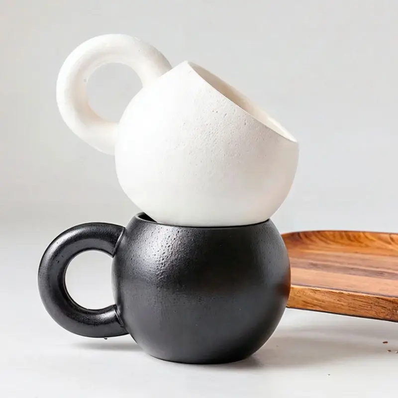Handmade porcelain cup tag1