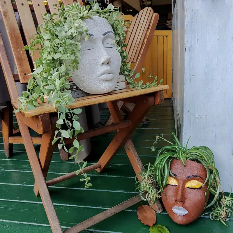 Hanging plant pot Visage tag1