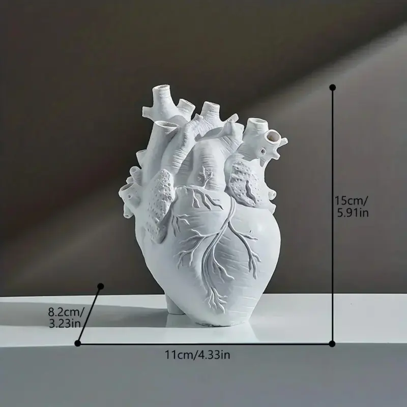 Heart shaped Vase Nice vase for flowers and plumes tag1
