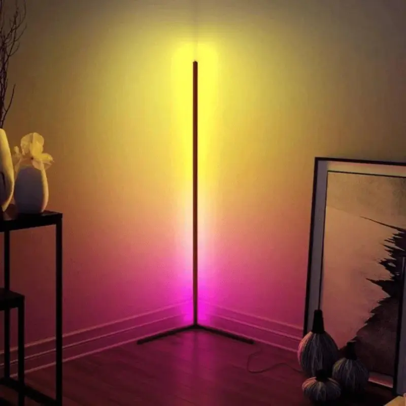 Helios_Floor_Lamp_-_-4202652 Helios Floor Lamp