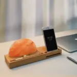 Himalayan_Salt_Lamp_Wireless_Charging_Station_-_-4203155 Himalayan Salt Lamp Wireless Charging Station