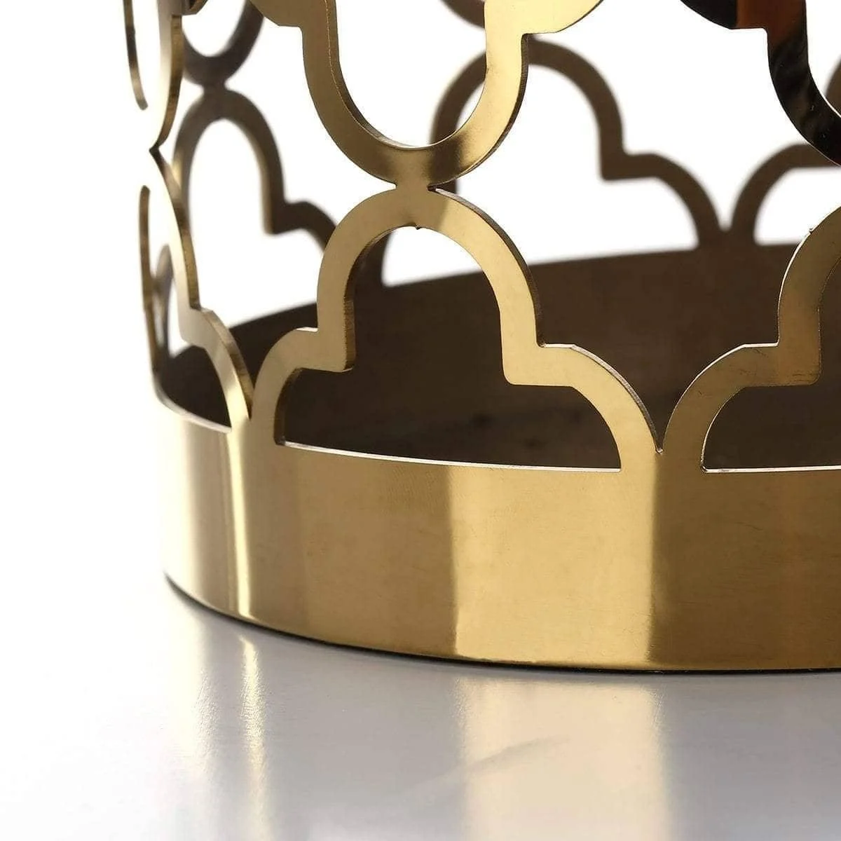 Hollow Bloom Flower Vase: Elegant and Modern Home Decor for Flower Lovers -