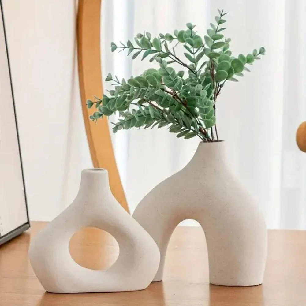 Hollow ceramic vase set -