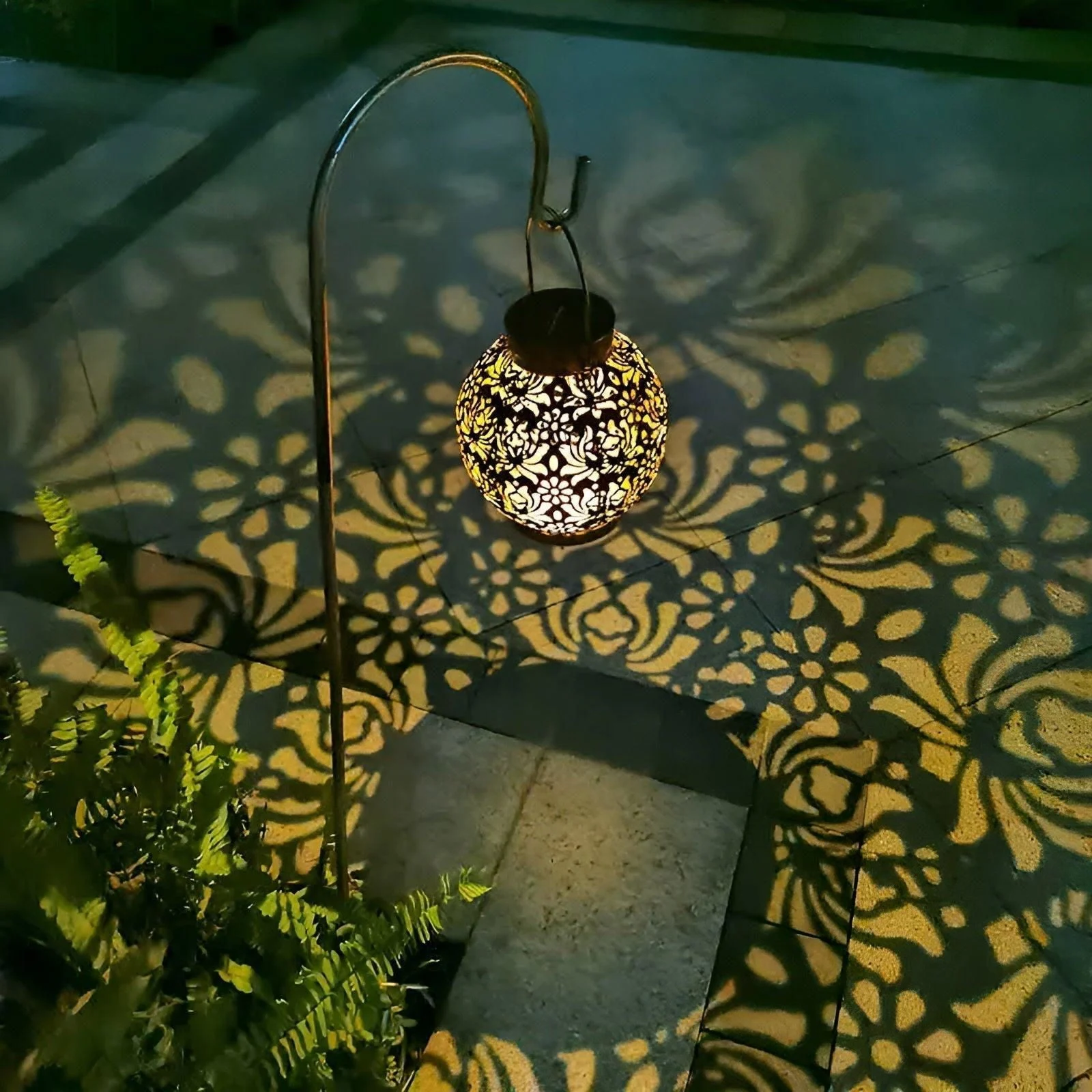Hollow elegance - Waterproof LED solar garden pendant lamp -  - #tag1#