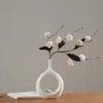 Hollowed Vase tag1