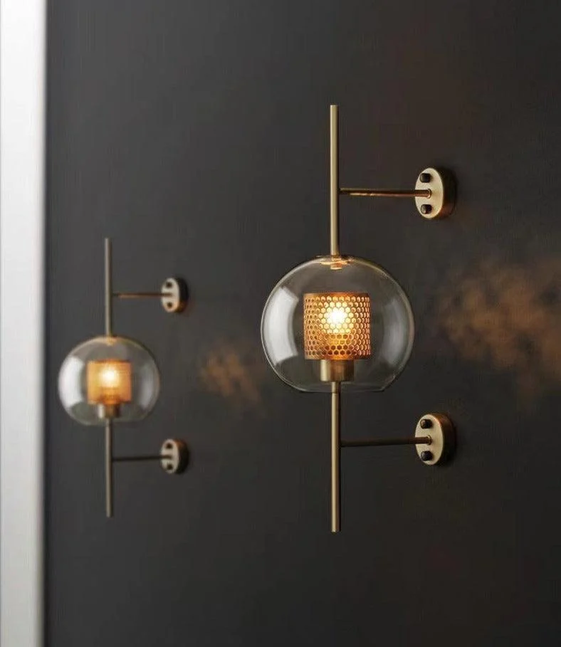 Homeko - Modern Honeycomb Brass & Glass Wall Sconce -