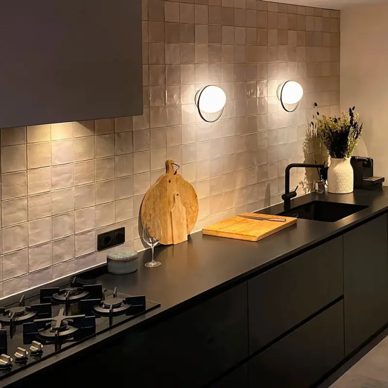 Homeko 3722 Wall Lamp