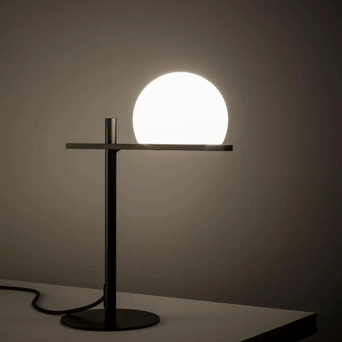 Homeko 3725 Table Lamp -