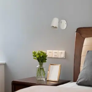 Homeko Adjustable Wall Lamp