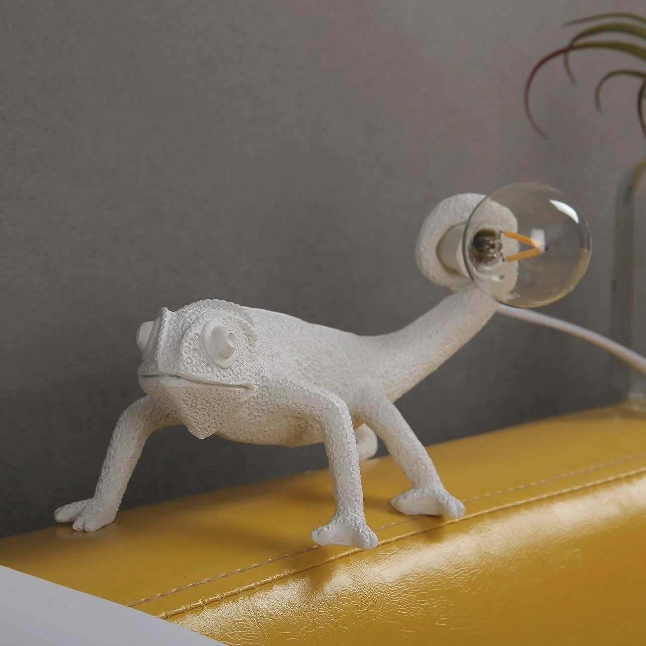 Homeko Animal Resin Lizard Table Lamps -