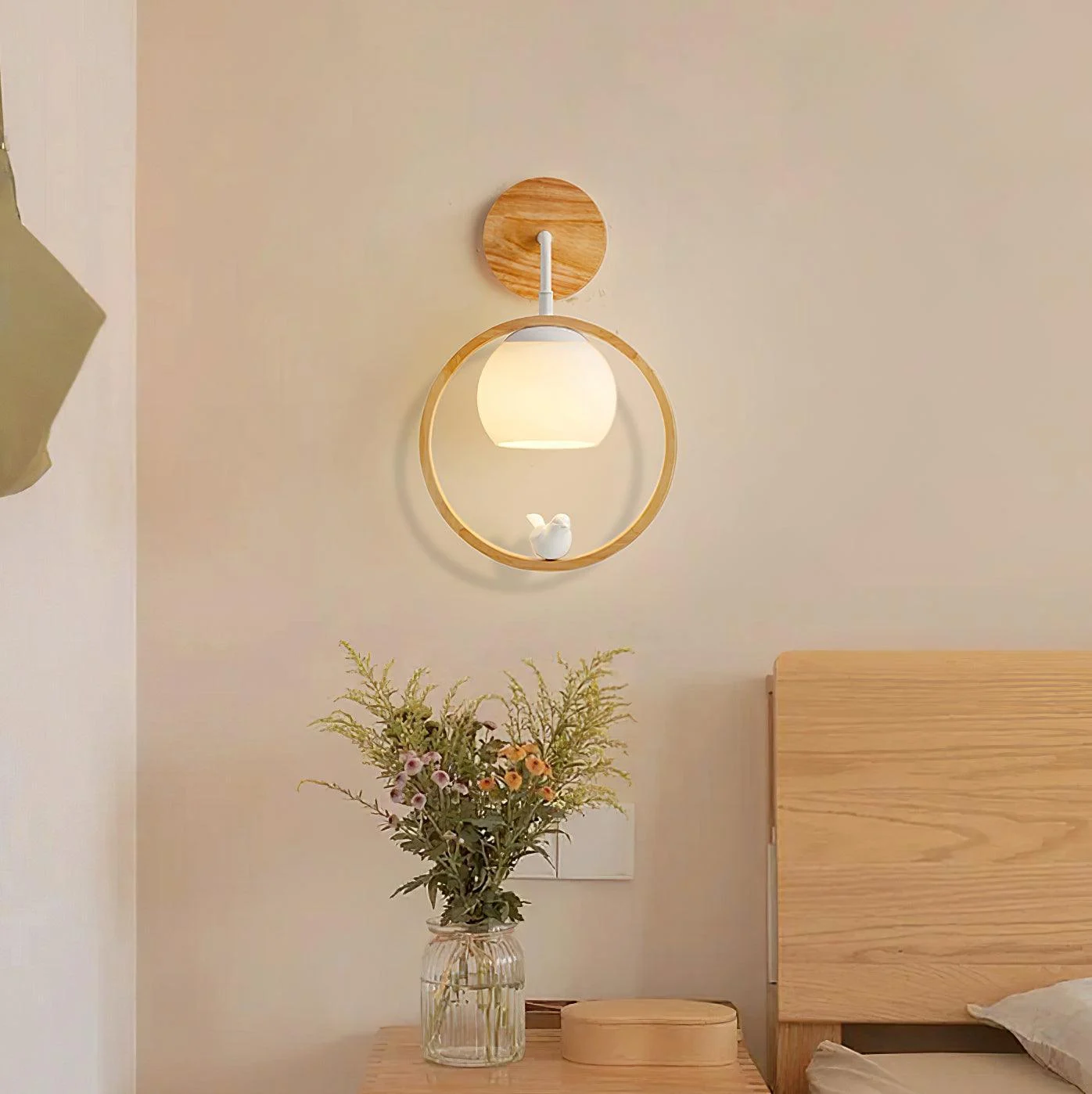 Homeko Bird Wall Lamp -