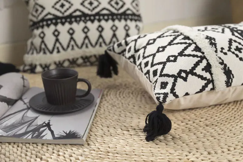 Homeko Black and White Geometric Pillow Cover