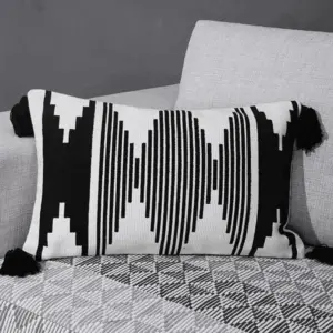 Homeko Black and White Pillow Cover