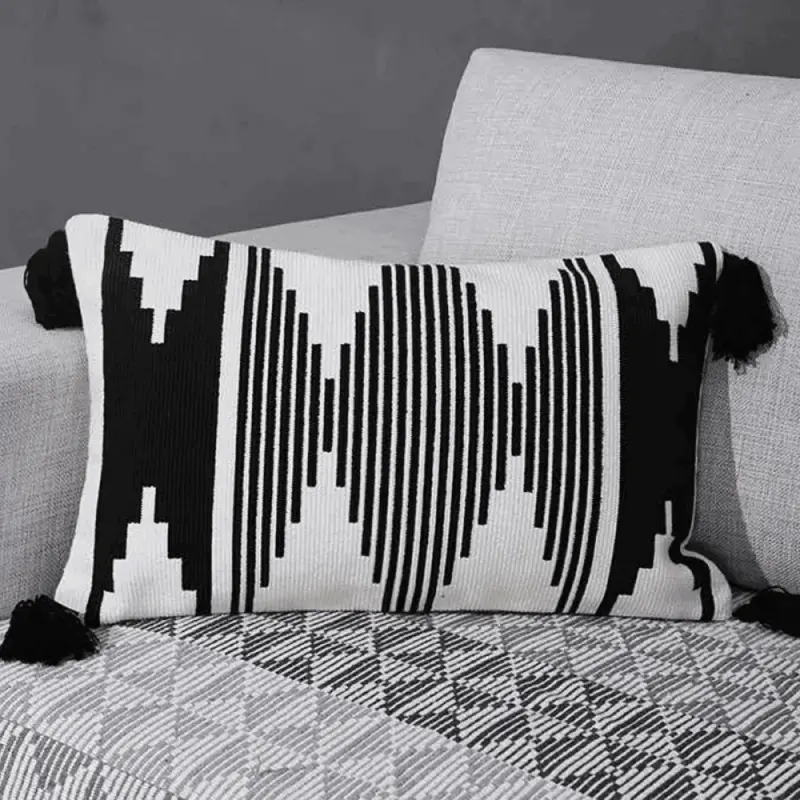 Homeko Black and White Pillow Cover