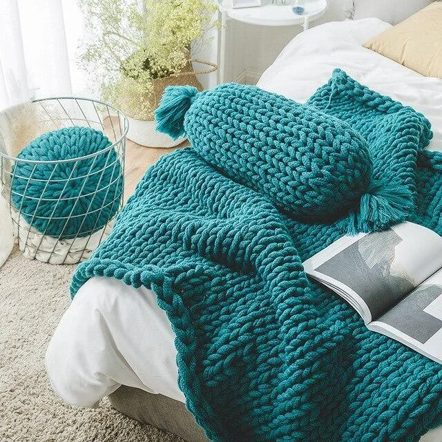 Homeko Chunky Hand Knitted Blanket -