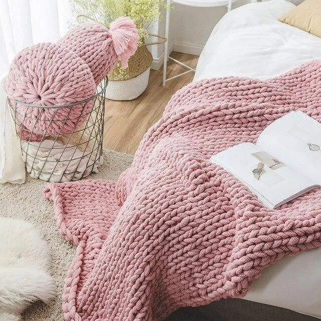 Homeko Chunky Hand Knitted Blanket -