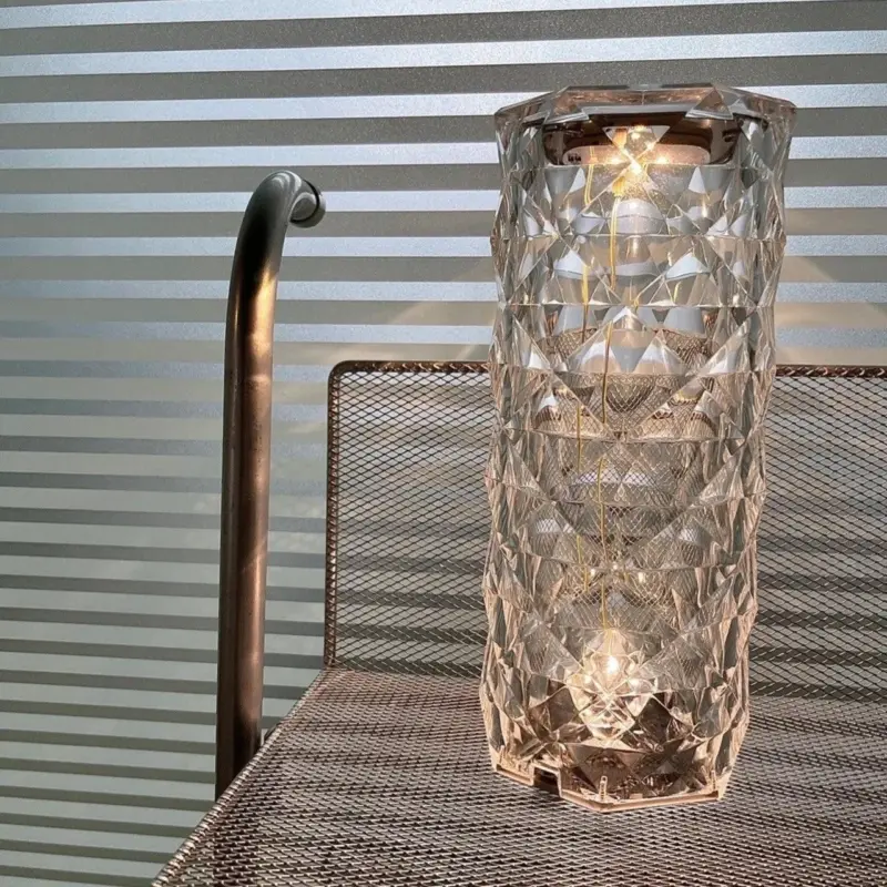 Homeko Cut Table Lamp