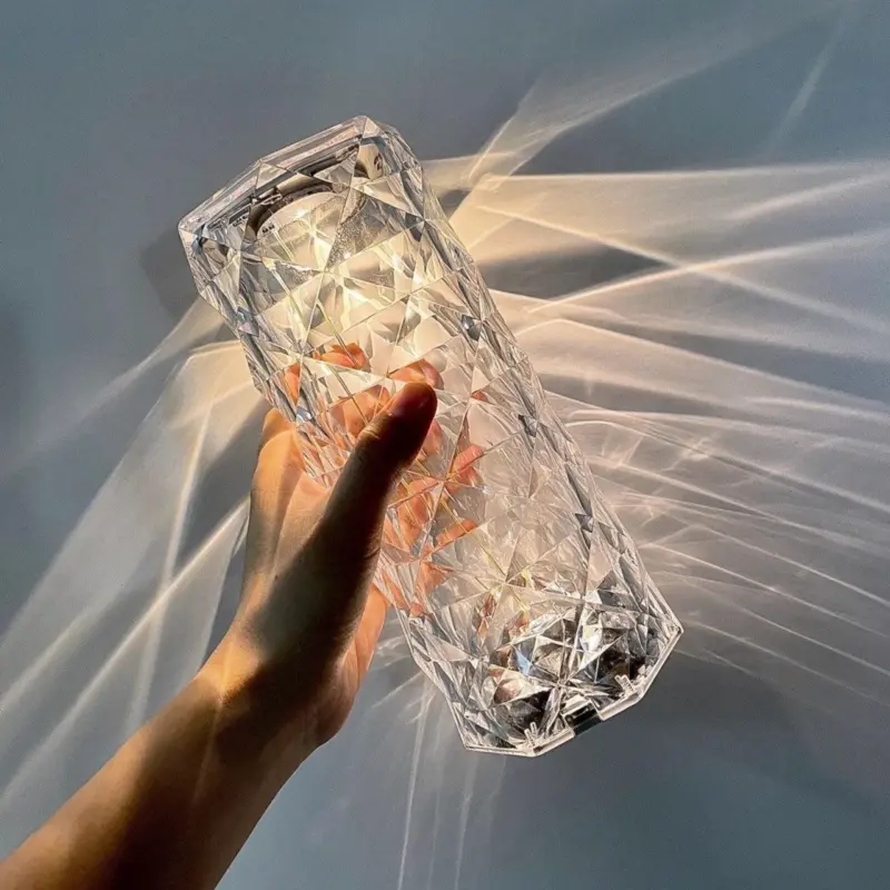 Homeko Cut Table Lamp