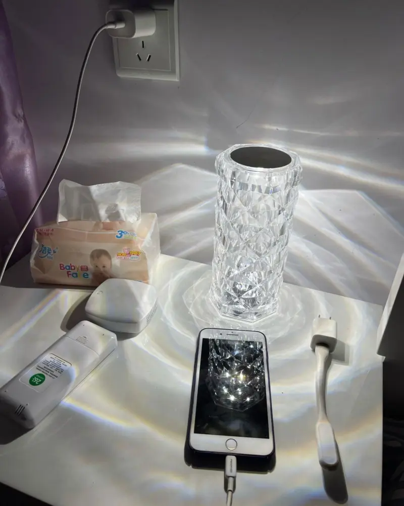 Homeko Cut Table Lamp