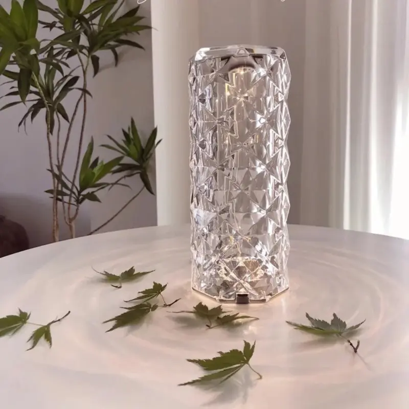 Homeko Cut Table Lamp