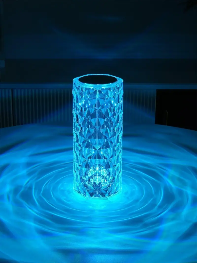 Homeko Cut Table Lamp