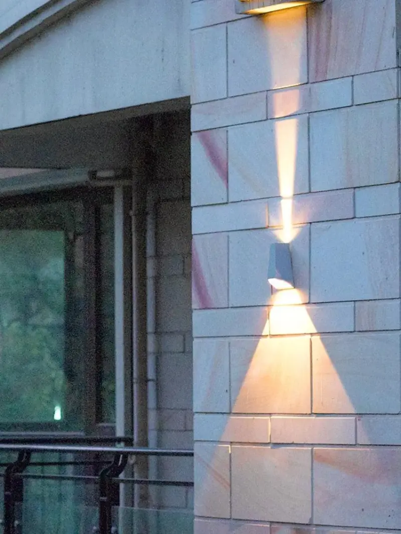 Homeko Designer Wall Lamp