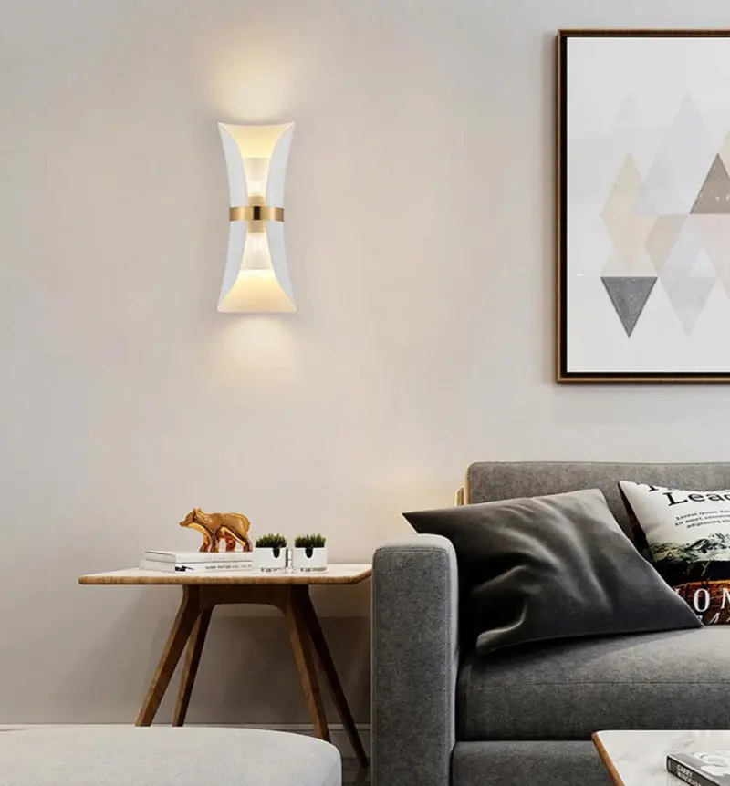 Homeko European Ribbon Wall Sconce