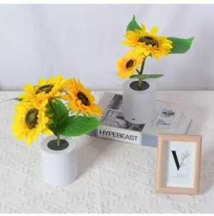 Homeko Flower Rechargeable Table Lamp