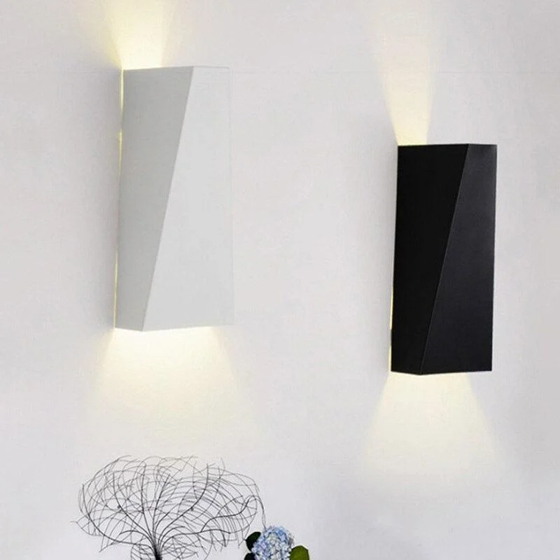 Homeko Geometric LED Wall Light -