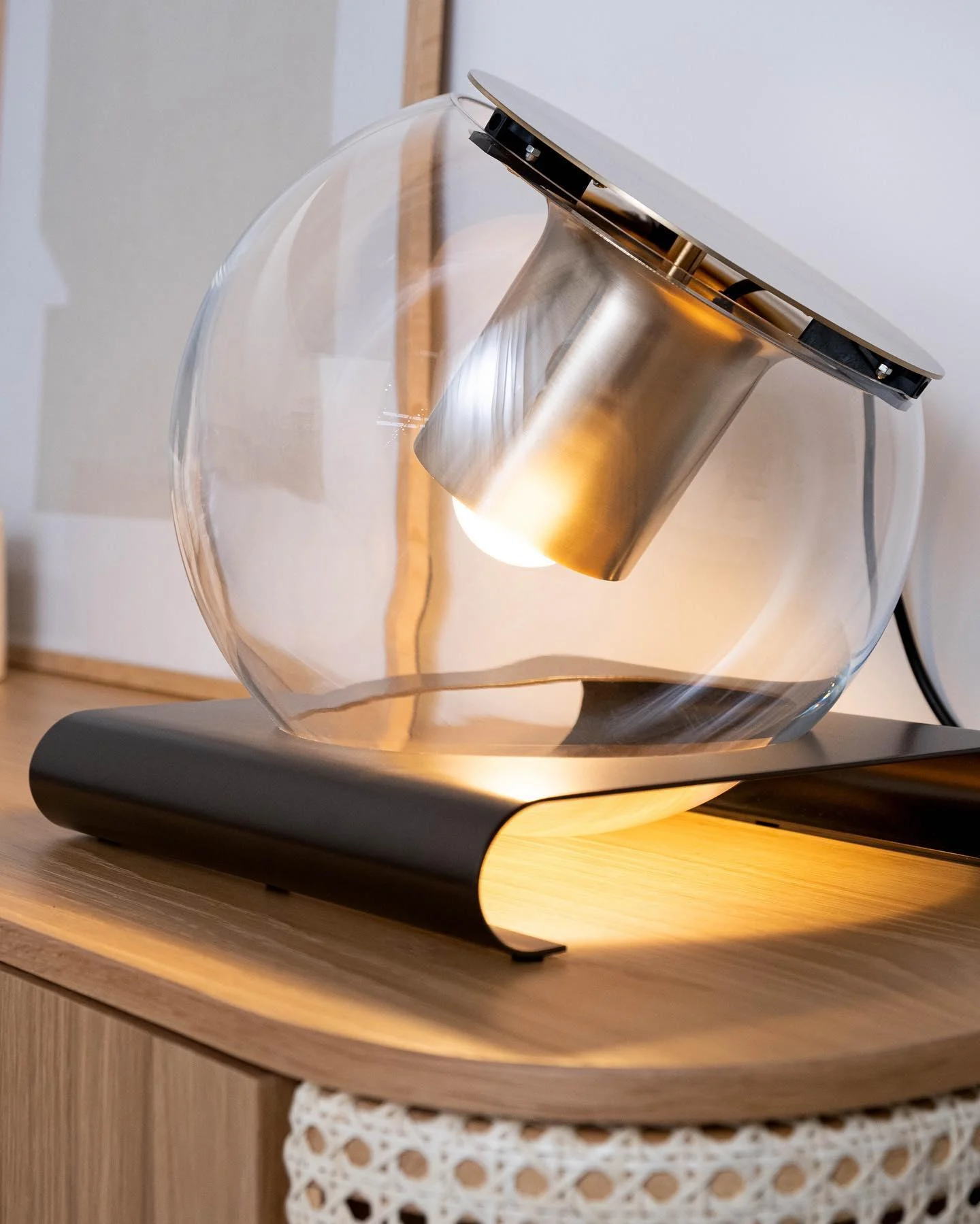 Homeko Globe Table Lamp -