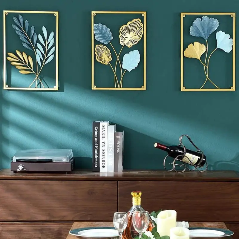 Homeko Golden Leaf Metal Wall Art