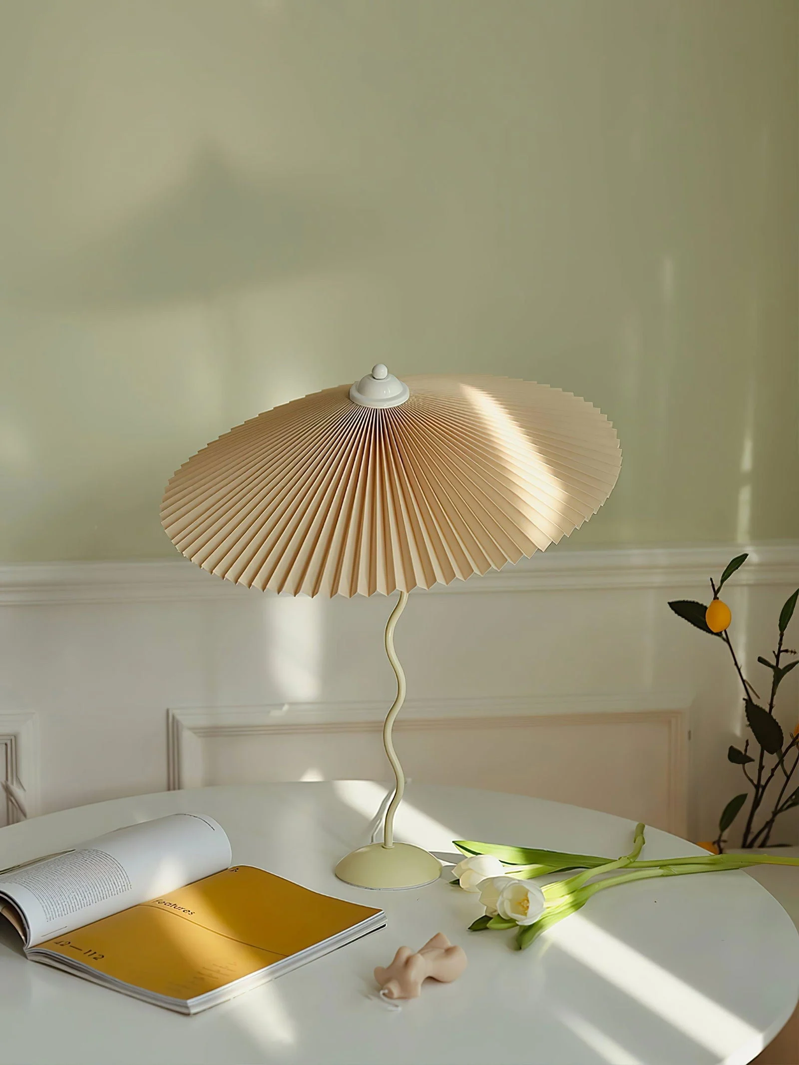 Homeko Hat Table Lamp -