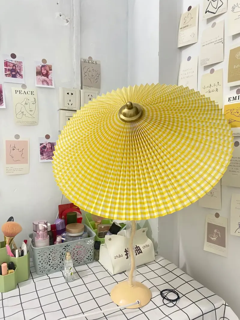 Homeko Hat Table Lamp