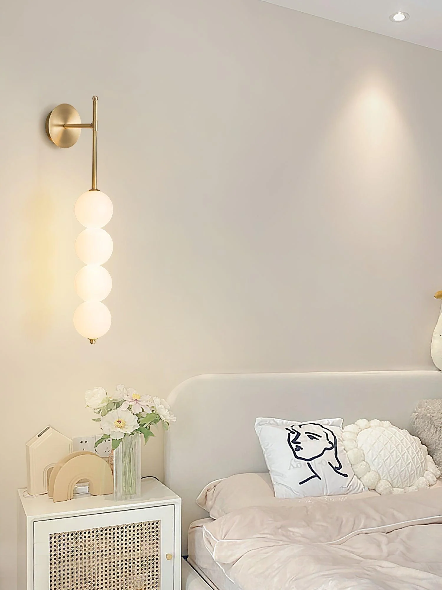 Homeko Haws Wall Lamp -