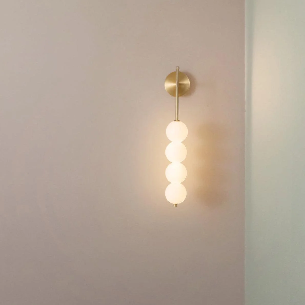 Homeko Haws Wall Lamp -