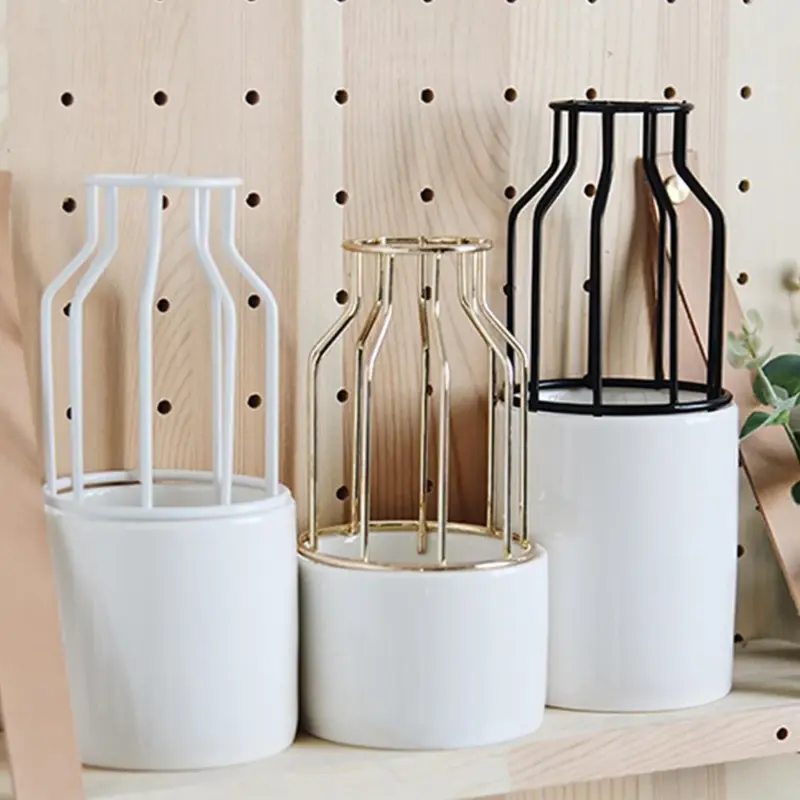 Homeko Iron Vase