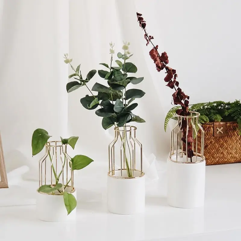 Homeko Iron Vase