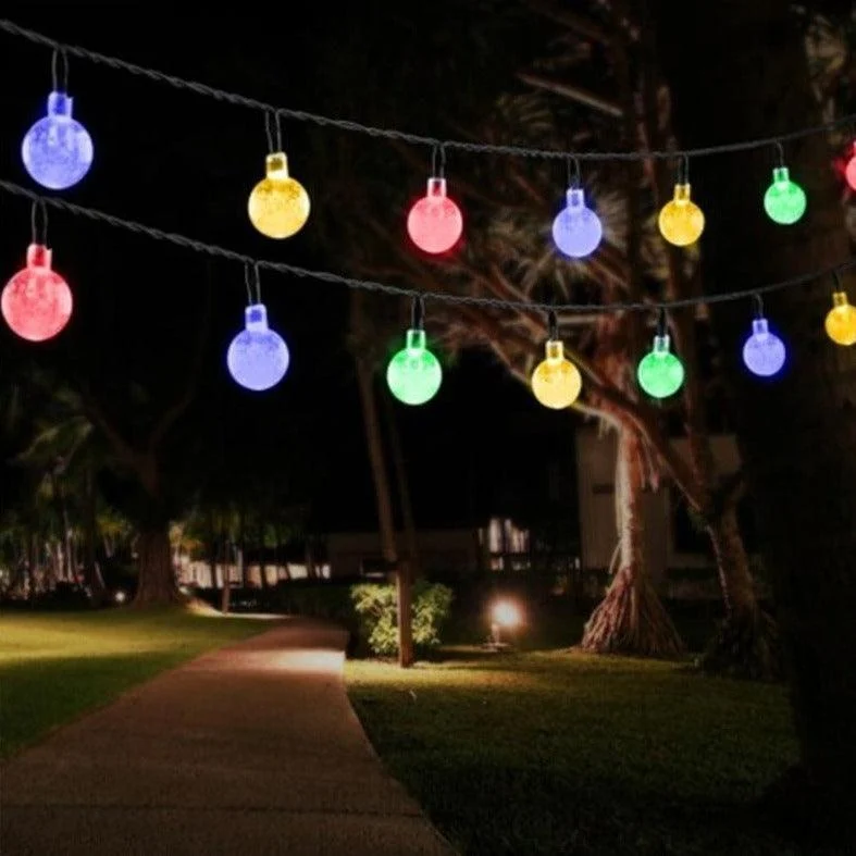 Homeko Jewels - Solar Powered LED Globe String Lights -
