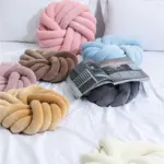 Homeko Knot Ring Pillow