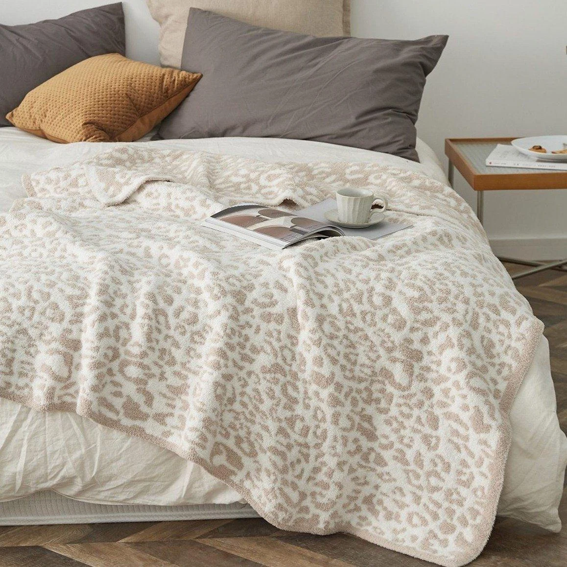 Homeko Leopard Throw -