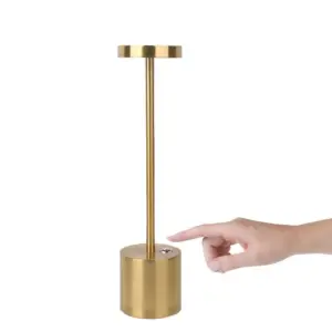 Homeko Metal Aluminum Table Lamp