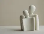 Homeko Modern Couple Statue Table Decor