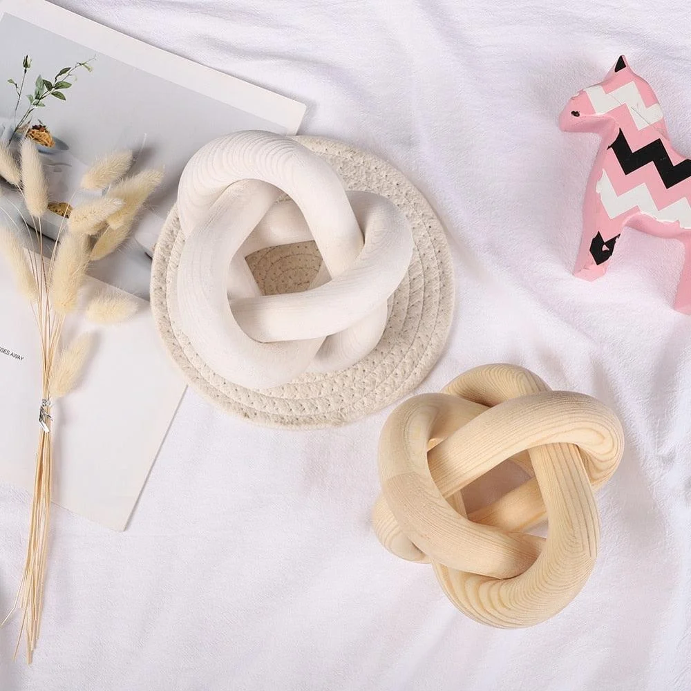 Homeko Nordic Hand Carved Wooden Chain Link Ball -